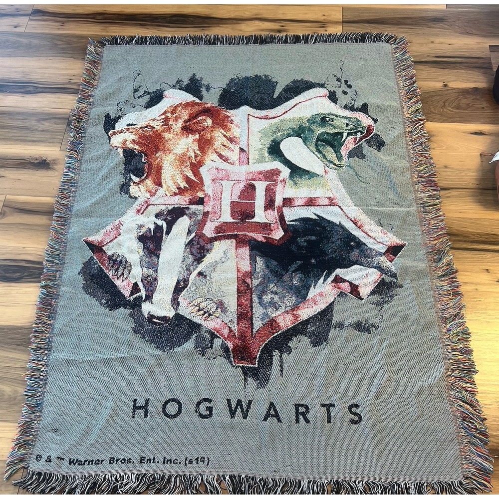 Hogwarts Woven Tapestry‎ Throw Blanket Harry Potter Lion Snake Eagle Fringe